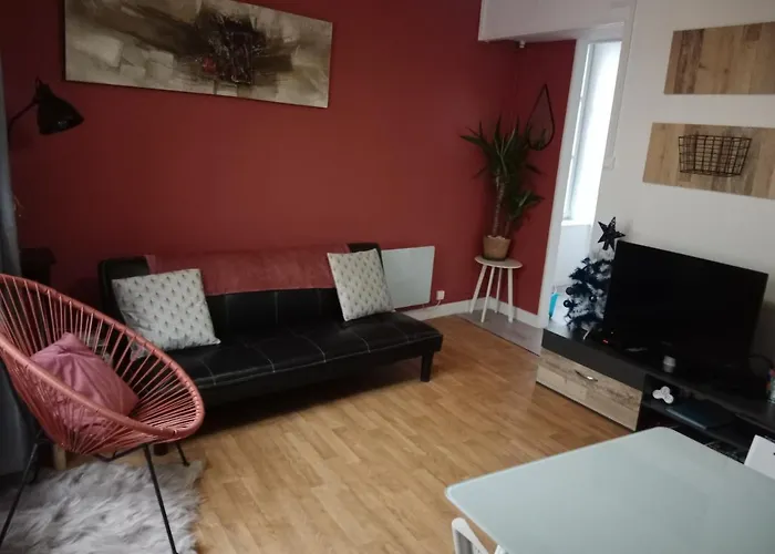 Pounette, Appartement T3 Centre / Thermes Luxeuil