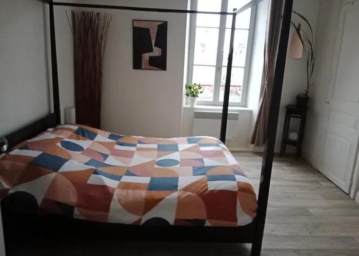 Pounette, Appartement T3 Centre / Thermes Luxeuil